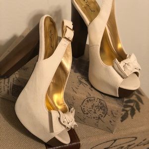 Qupid Wood Platform Heels 8